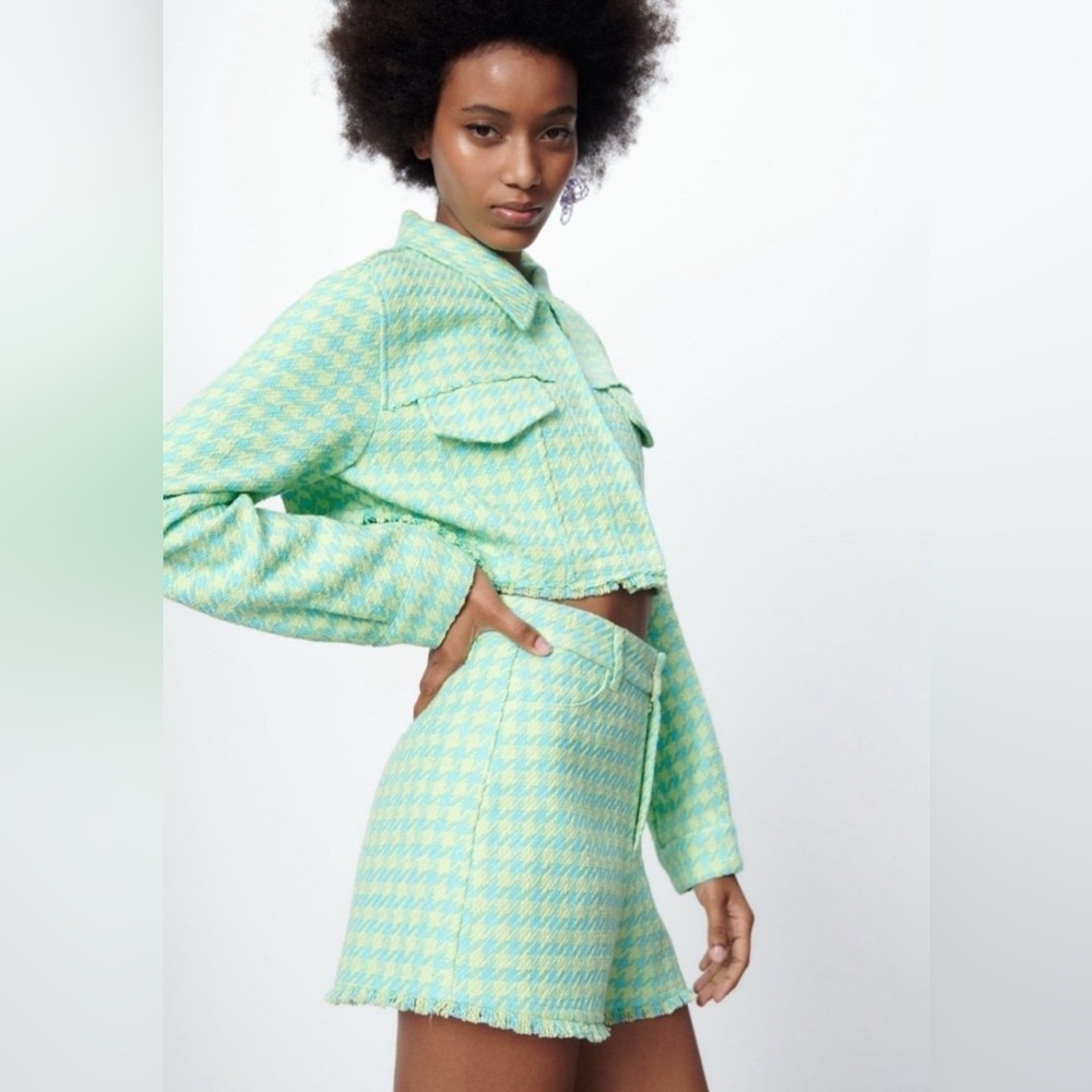 ZARA Structured Gingham Tweed Shorts SZ M